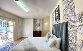Dmpire Suite